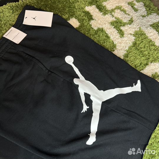 Новые шорты nike jordan big logo