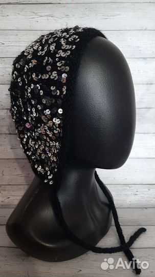 Чепчик с пайетками 