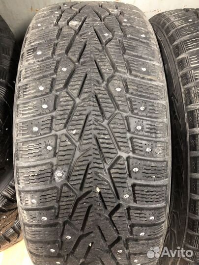 Nokian Tyres Hakkapeliitta 7 215/55 R17