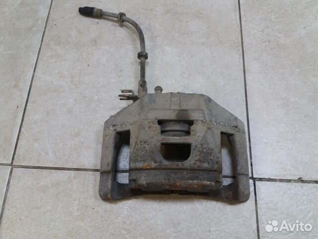 Суппорт передний левый Audi A6 C6 4F2