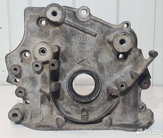 Передняя крышка двигателя Audi, Volkswagen