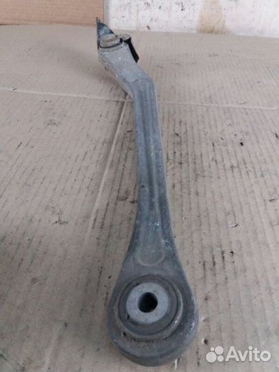 Рычаг подвески нижний задний правый Mercedes-Benz