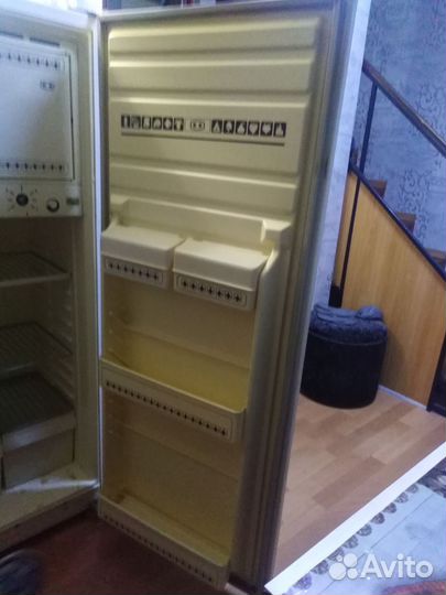 Холодильник бу