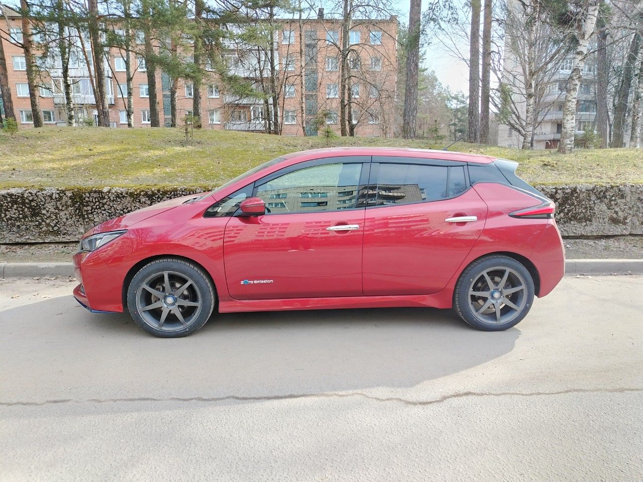 Nissan Leaf: фото из отзыва