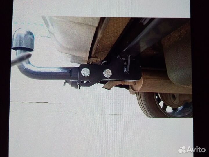 Фаркоп для лада гранта кросс