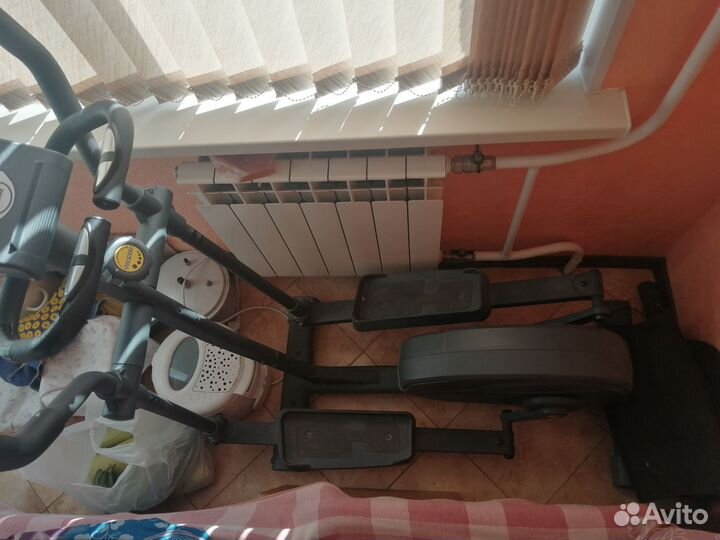 Эллиптический тренажер