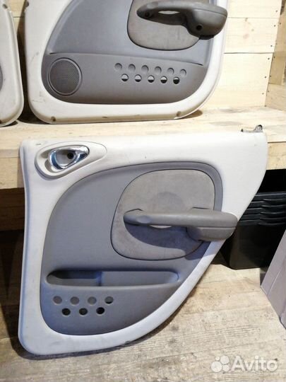 К-кт обшивки двери Chrysler PT Cruiser