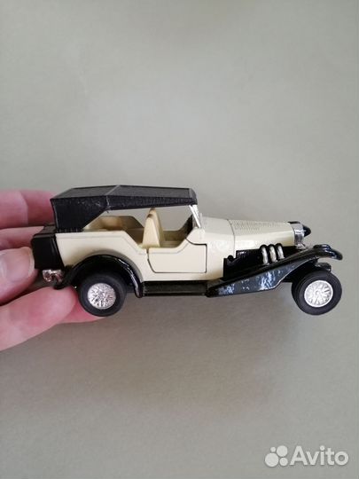 Модель автомобиля