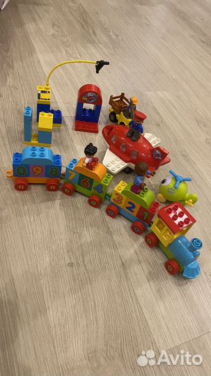 Lego Duplo поезд и аэропорт