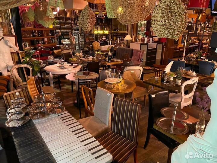 Свет и декор для кафе