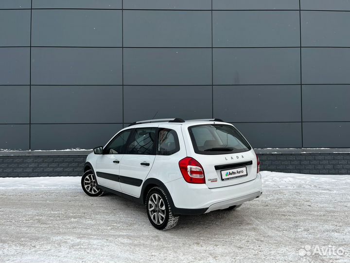 ВАЗ Granta Cross 1.6 МТ, 2022, 29 000 км