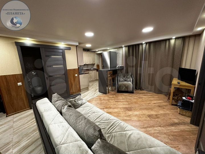 2-к. квартира, 75 м², 1/5 эт.