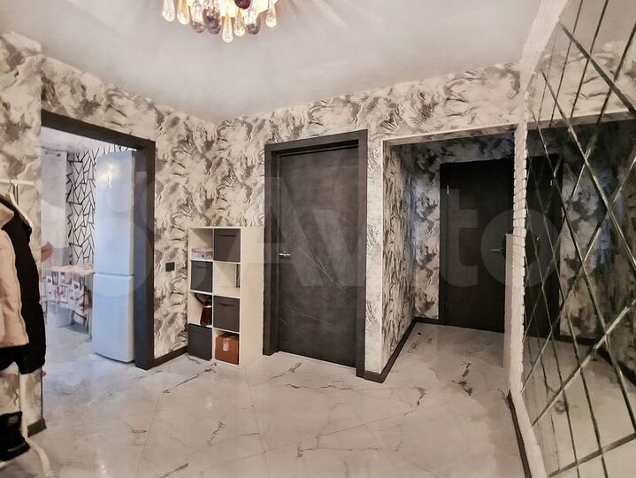 3-к. квартира, 66,1 м², 1/5 эт.