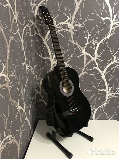 Классическая гитара 4/4 черного цвета