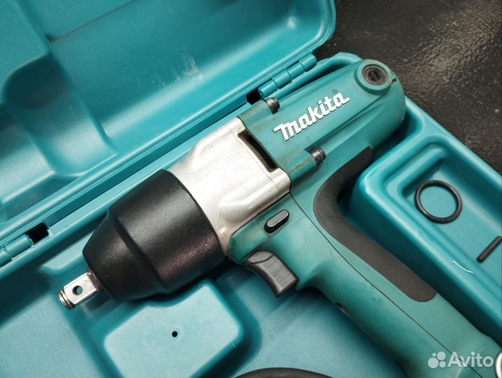 Гайковерт makita TW0200