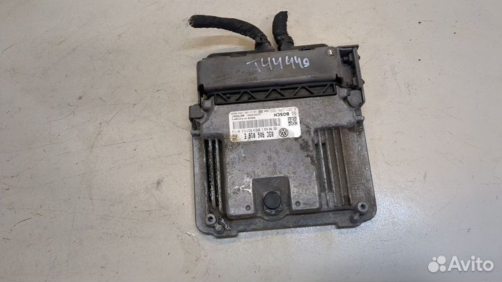 Блок управления двигателем Skoda Octavia (A5), 2011