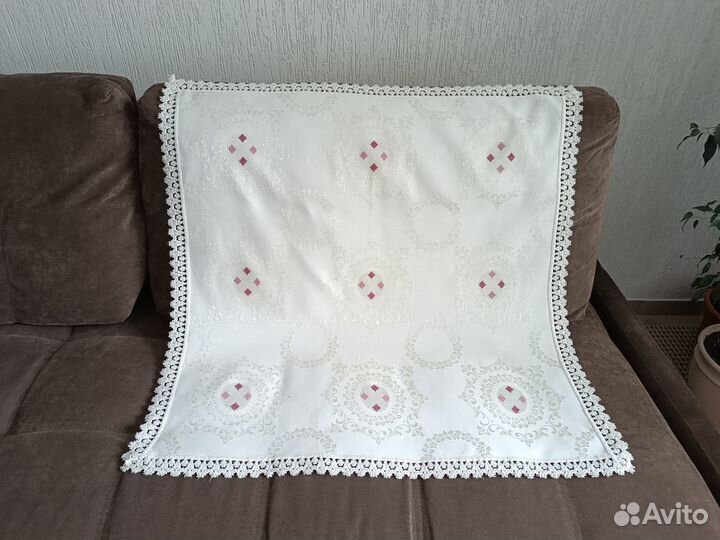 Скатерть с вышивкой Чайная Разные