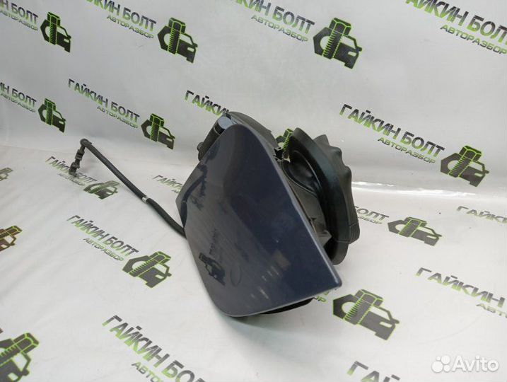 Лючок топливного бака Ford Focus хэтчбек 5дв iqdb