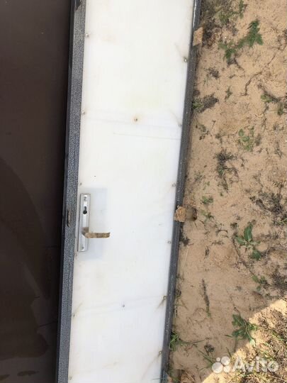 Дверь металлическая