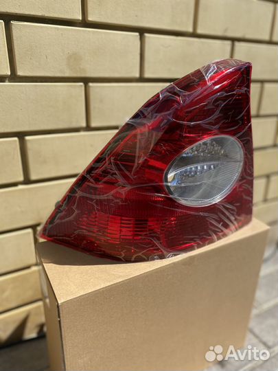 Задний левый фонарь форд фокус 2 седан