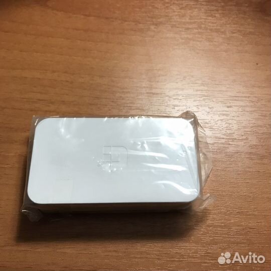 Коммутатор D-Link DES-1005A