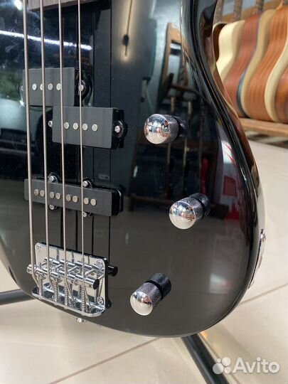 Terris THB-43 Бас гитара