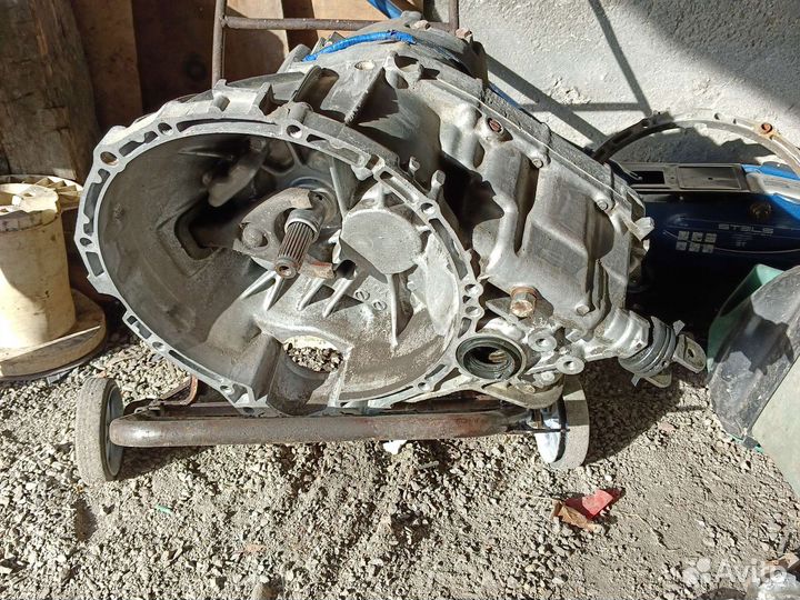 МКПП от Nissan AD