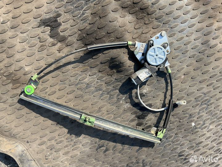 Стеклоподьемник электрический Lifan breez