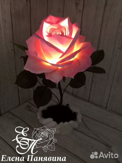 Роза или пион