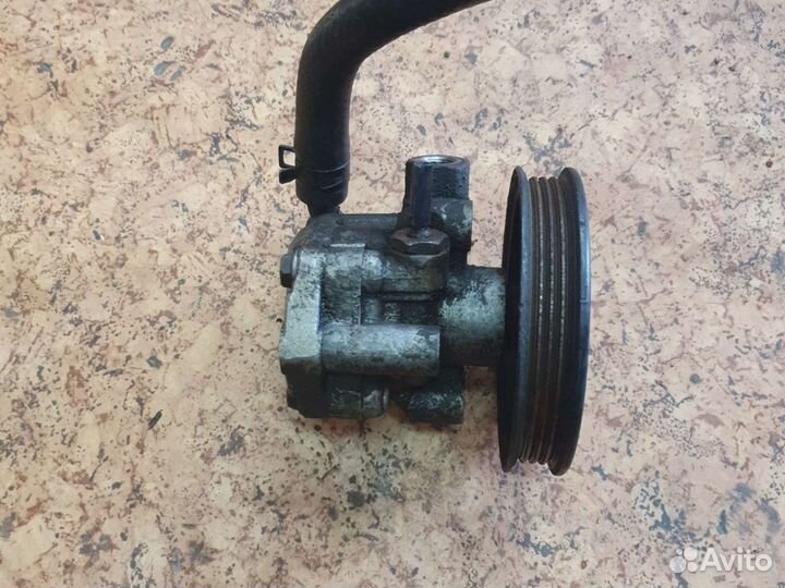 Насос гур Kia Rio 1