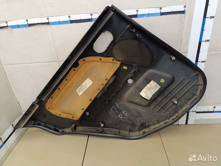 Обшивка двери задней правой ford Fusion 2002-2012