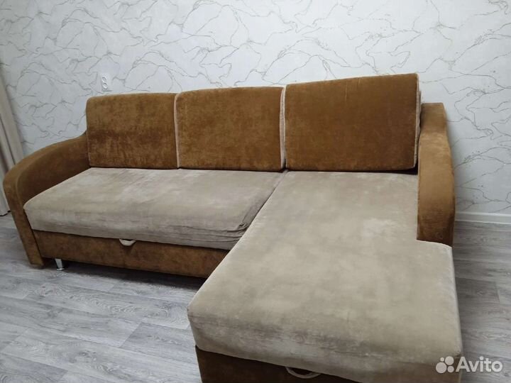 Угловой диван
