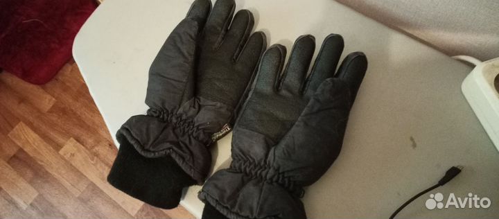 Перчатки