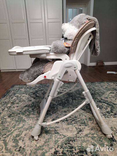 Стульчик для кормления Happy Baby William