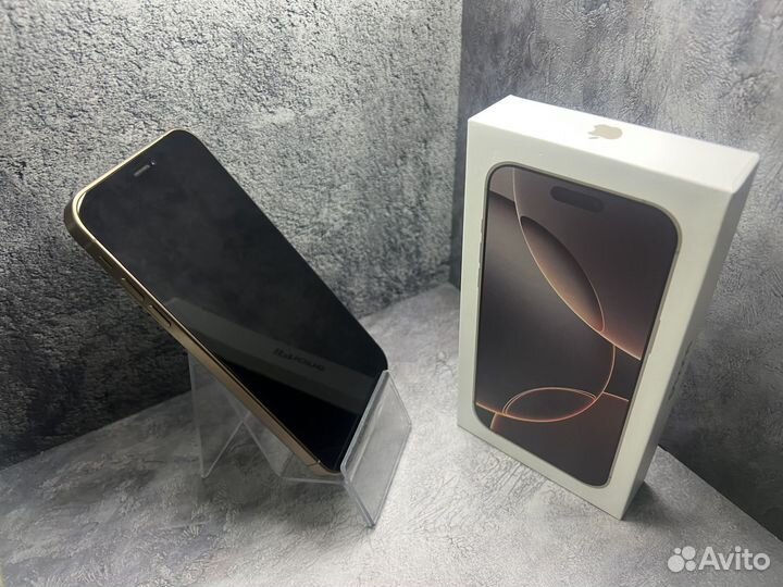 iPhone Xr в корпусе 16 pro/256гб