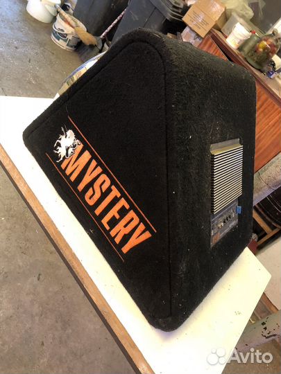 Автомобильный сабвуфер Mystery MBV-301A