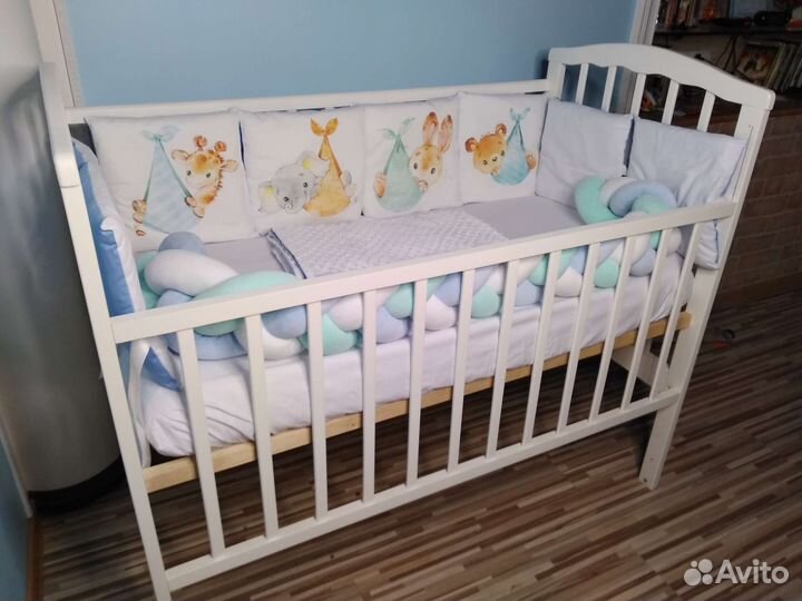 Бортики в кроватку новые