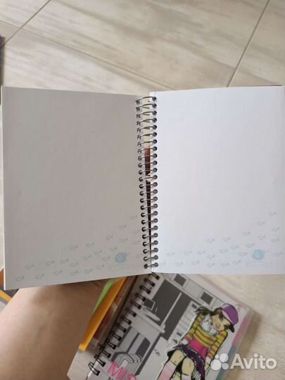 Блокноты тетради новые