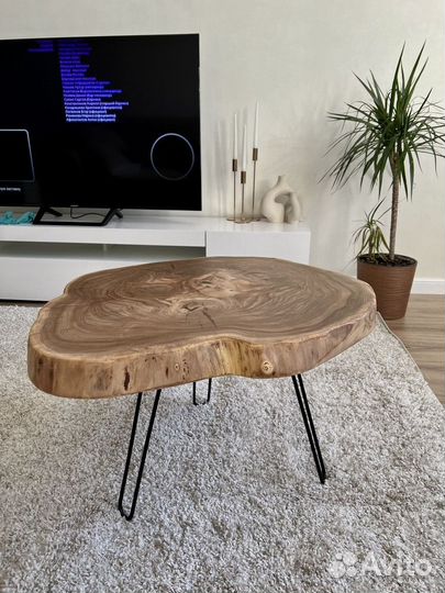 Столик журнальный