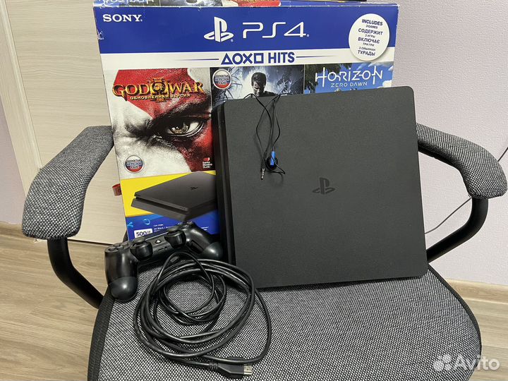 Sony playstation 4 slim