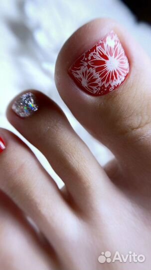 Маникюр, педикюр