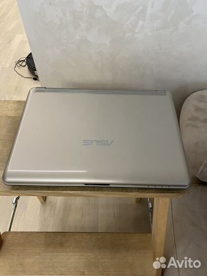Ноутбук asus N10J