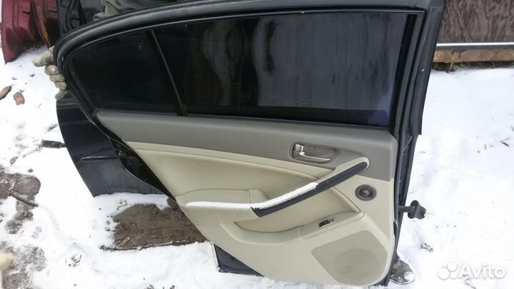 Дверь Infiniti G35 Инфинити G35