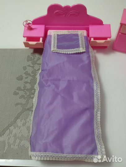 Мебель спальня для домика Барби