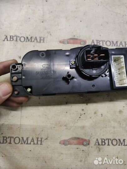 Блок управления печкой Sonata 5 NF 2005-2007