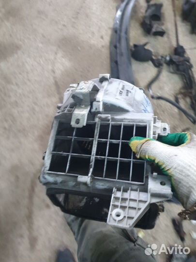 Мотор печки на мазду 626 1993г