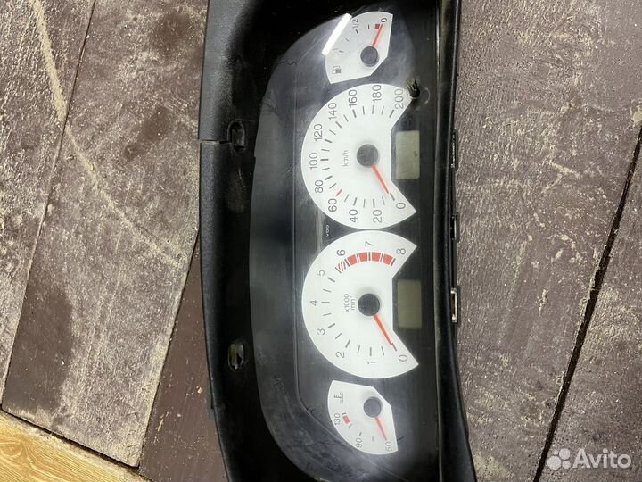 Приборная панель на ниву chevrolet