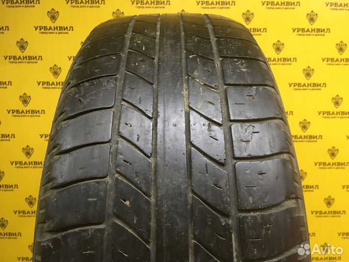 Goodyear Wrangler HP All Weather 235/65 R17 104H