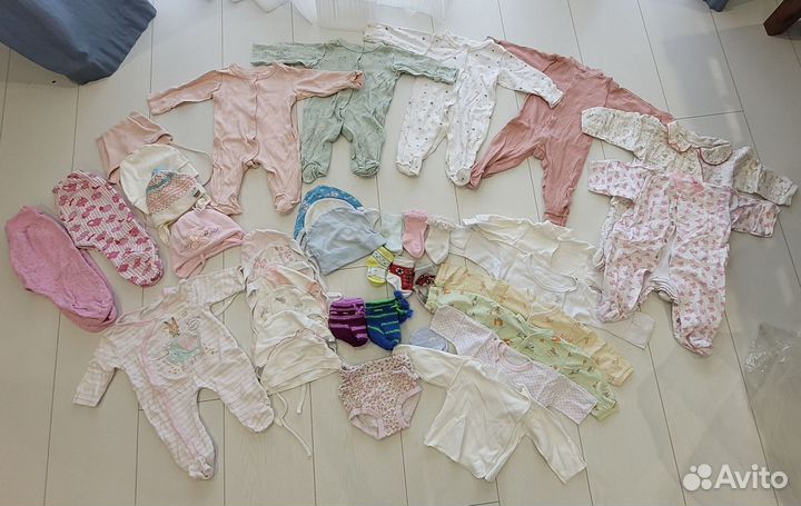 Одежда для девочки пакетом 56 размер