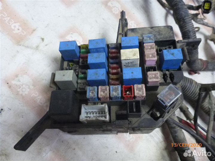 Проводка моторного отсека Hyundai Accent LC2 G4EC